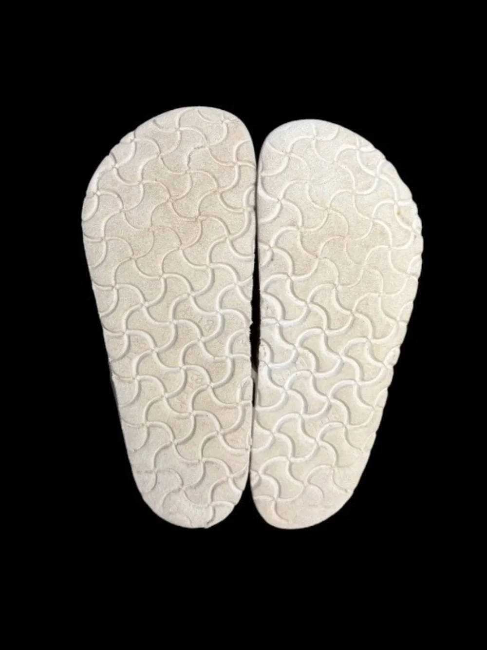 Birkenstock Gizeh white thong sandals women’s GIRL’s shoes size 35 4 4.5